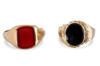 Lot 240 - A 9CT YELLOW GOLD SIGNET RING, 5.4 g. together...