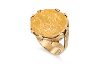 Lot 434 - A FULL GOLD SOVEREIGN, George V 1912, 8 g. 22...