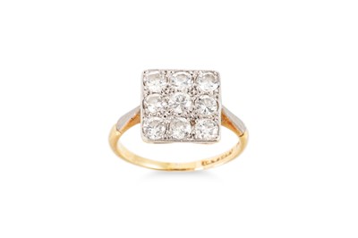 Lot 317 - A VINTAGE DIAMOND CLUSTER RING, of square form,...