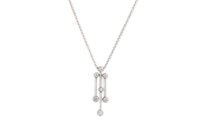 Lot 262 - A DIAMOND PENDANT, the seven round brilliant...