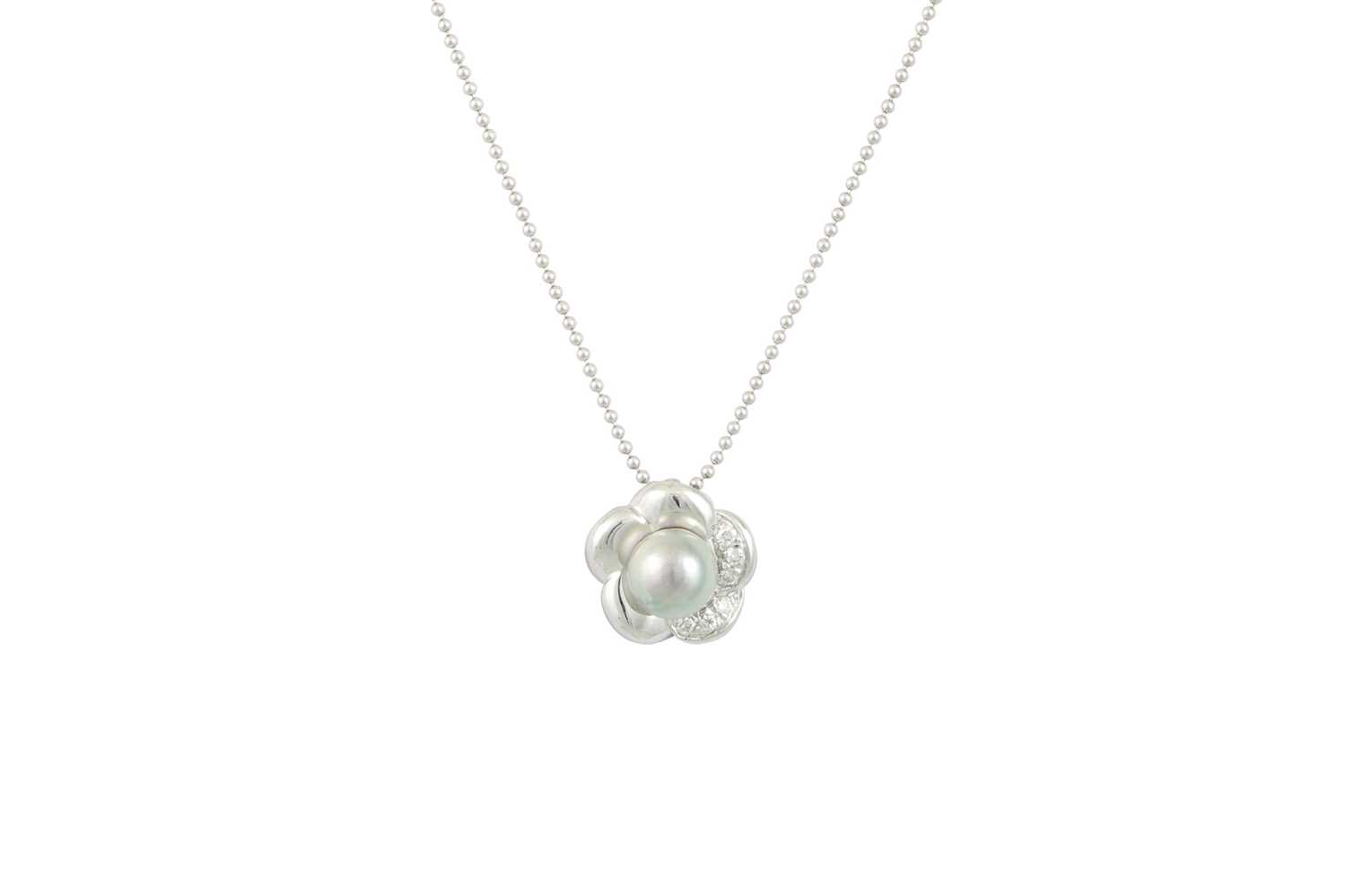 Lot 74 - A PEARL AND DIAMOND PENDANT, modelled as a...