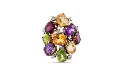 Lot 224 - A MULTI GEM AND DIAMOND SET CLUSTER RING, set...