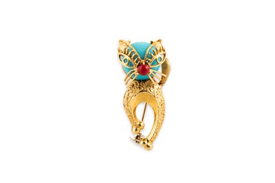 Lot 15 - AN 18CT YELLOW GOLD STONE SET ABSTRACT BROOCH,...