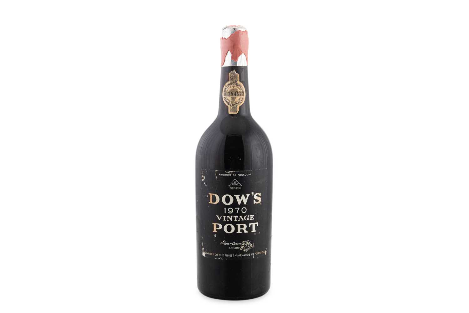 Lot 255 - A BOTTLE OF 1975 VINTAGE DOW'S PORT, late...