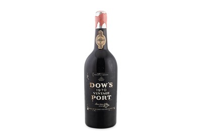 Lot 520 - A BOTTLE OF 1970 VINTAGE DOW'S PORT