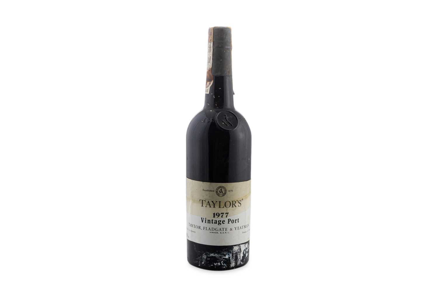 Lot 258 - A BOTTLE OF VINTAGE 1977 TAYLOR'S PORT
