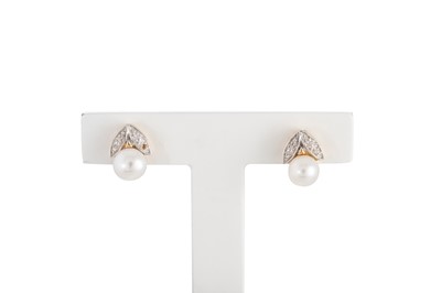 Lot 79 - A PAIR OF DIAMOND AND PEARL CLUSTER EARRINGS,...