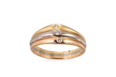 Lot 382 - A CARTIER TRI-COLOUR GOLD AND DIAMOND SET RING,...