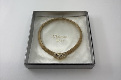 Lot 2 - A VINTAGE CHRISTIAN DIOR GOLD TONED NECKLACE,...