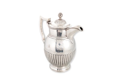 Lot 480 - A GEORGE III IRISH SILVER BALUSTER FLAGON,...