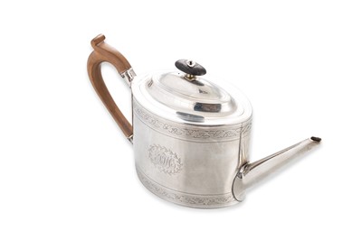 Lot 489 - A GEORGE III ENGLISH SILVER TEA POT,...