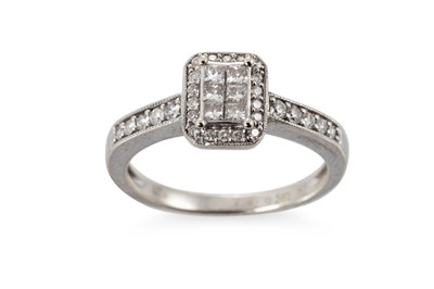 Lot 360 - A DIAMOND CLUSTER RING, mounted in 9ct white...