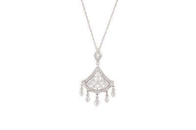Lot 20 - A DIAMOND SET CHANDELIER PENDANT, mounted in...