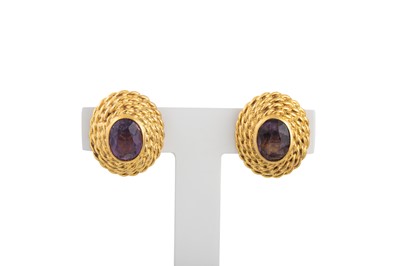 Lot 70 - A PAIR OF AMETHYST EARRINGS, to a gold rope...