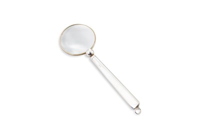 Lot 8 - A STERLING SILVER RECEPTACLE, Sheffield...