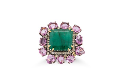 Lot 201 - AN EMERALD, PINK SAPPHIRE AND DIAMOND CLUSTER...