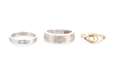 Lot 247 - THREE GOLD RINGS, 18ct, 14ct & 9ct.