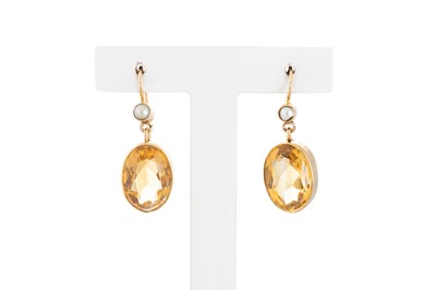 Lot 40 - A PAIR OF CITRINE DROP EARRINGS, mounted in...