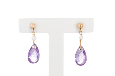 Lot 36 - A PAIR OF AMETHYST AND PEARL DROP EARRINGS,...