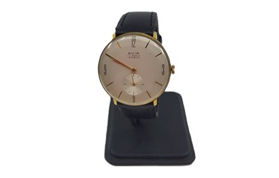 Lot 430 - AN AVIA SUB-DIAL GENT'S WRISTWATCH, baton...