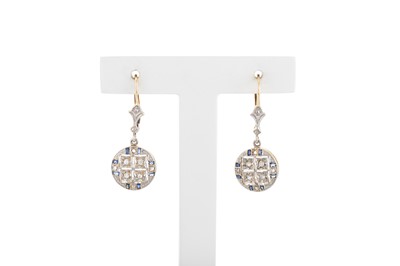 Lot 211 - A PAIR OF SAPPHIRE AND DIAMOND DROP EARRINGS,...