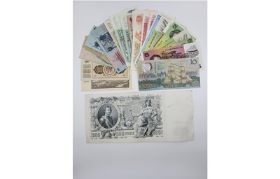 Lot 480 - TWENTY FOUR ASSORTED WORLD BANKNOTES,...
