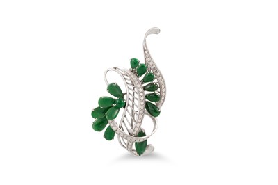 Lot 296 - A VINTAGE SPRAY BROOCH, mounted in 14ct white...