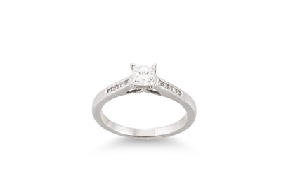 Lot 330 - A DIAMOND SOLITAIRE RING, the princess cut...