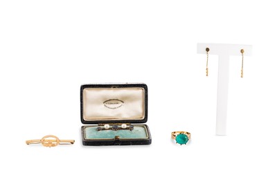 Lot 368 - A COLLECTION OF JEWELLERY, to include a...