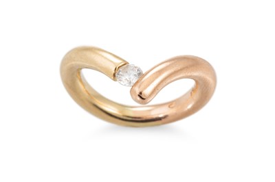 Lot 6 - A 14CT YELLOW GOLD RING, set with Cubic...