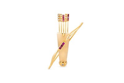 Lot 333 - AN ANTIQUE RUBY AND DIAMOND BROOCH BY CARTIER,...