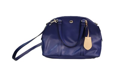 Lot 477 - A COACH HANDBAG, dark blue leather, shoulder...