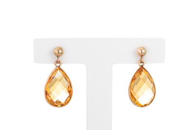 Lot 87 - A PAIR OF CITRINE DROP EARRINGS, 9ct gold...