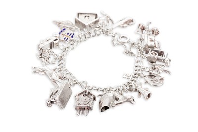 Lot 126 - A STERLING SILVER CHARM BRACELET