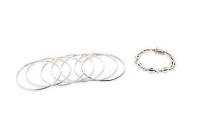 Lot 169 - A MIDDLE EASTERN DAMASCUS SILVER (.875) SEVEN...