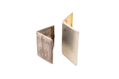Lot 516 - TWO 20TH CENTURY ENGLISH STERLING SILVER...
