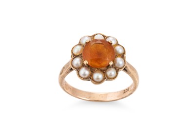 Lot 223 - A 9CT GOLD CITRINE & SEED PEARL RING, size O