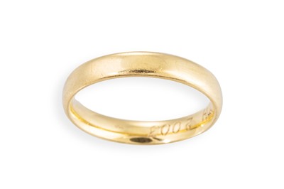 Lot 253 - A GENT'S 18CT YELLOW GOLD BAND RING, 5.7 g.,...