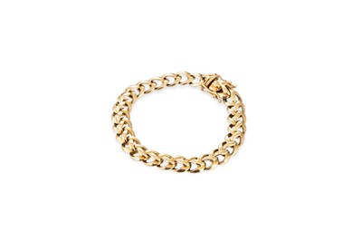 Lot 363 - A 9CT GOLD CHUNKY CURB LINK BRACELET, 23.2 g.