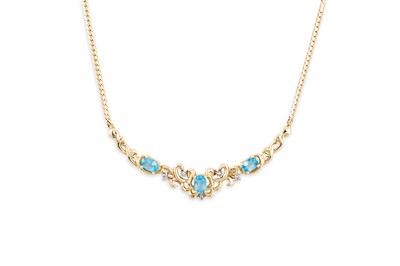 Lot 290 - A 9CT YELLOW GOLD GEM SET NECKLACE, with flat...