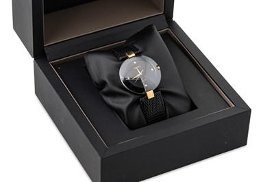 Lot 426 - A GENT'S ULTRA THIN RADO WRISTWATCH, diamond...