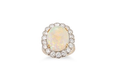 Lot 346 - AN OPAL AND DIAMOND CLUSTER RING, the oval...