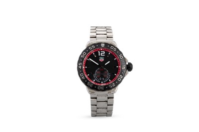 Lot 403 - A GENT'S TAG HEUER FORMULA ONE WRISTWATCH,...