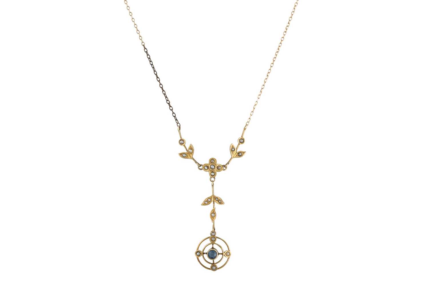 Lot 22 - AN EDWARDIAN PEARL AND SAPPHIRE PENDANT,...