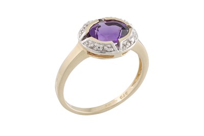 Lot 49 - A DIAMOND AND AMETHYST CLUSTER RING, mounted...