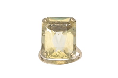 Lot 206 - A CITRINE RING, mounted in 9ct gold