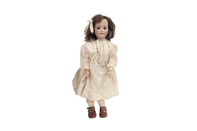 Lot 471 - A 1906 ANTIQUE CHINA DOLL, with jointed arms,...