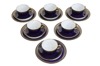 Lot 437 - A SET OF SIX CUPS, SAUCERS, AND CAKE PLATES....