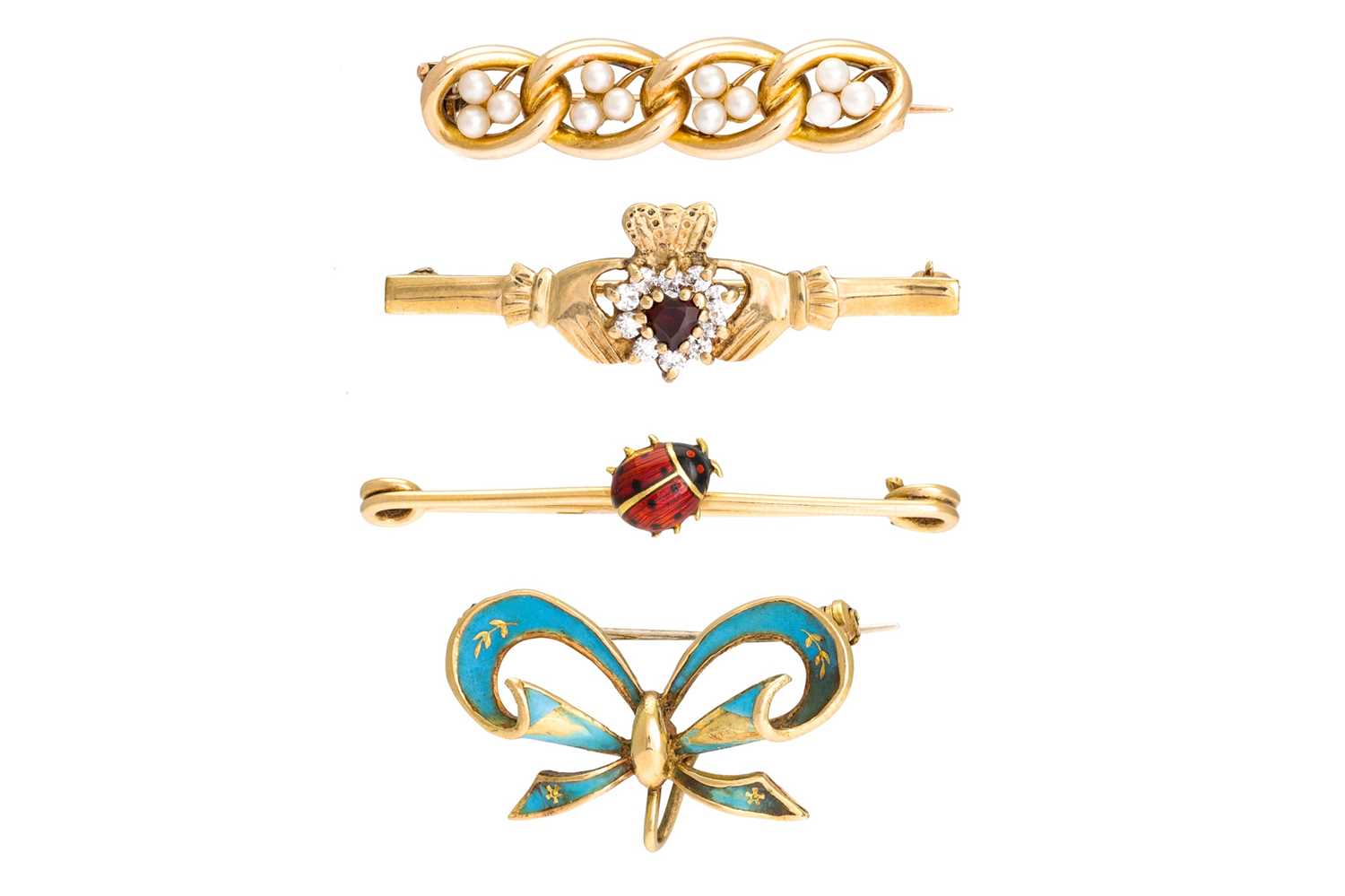 Lot 76 - A COLLECTION OF FOUR GOLD BAR BROOCHES, a bow...