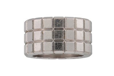 Lot 412 - A CHOPARD 'ICE CUBE' RING, in 18ct white gold,...